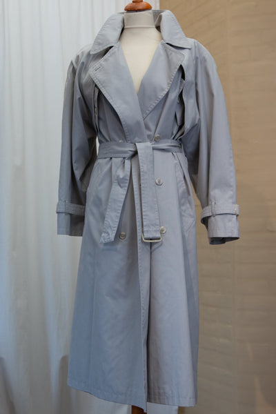 Shop vintage trenchcoat online eller i butik hos tales.