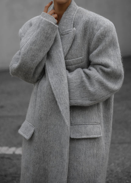 Shop John Oversized Coat - Camel fra The Frankie Shop secondhand hos Tales